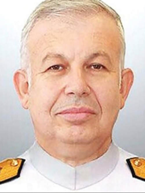 Бывший адмирал, а ныне доверенное лицо президента Турции Чихат Ячи